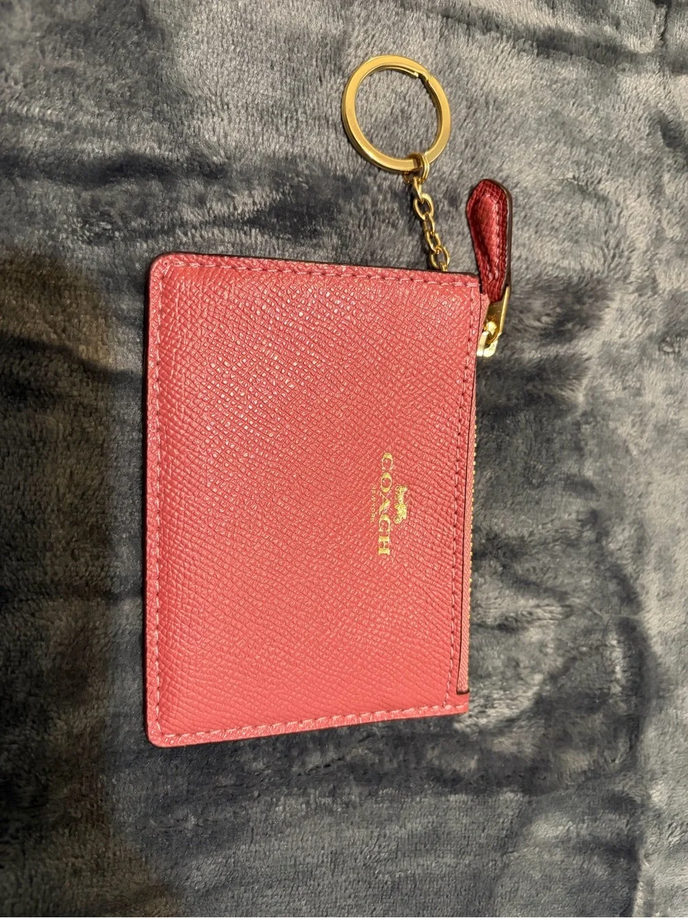 Coach Pebbled Leather Zip Card Case Keyring in Coral Pink with Gold Hardware